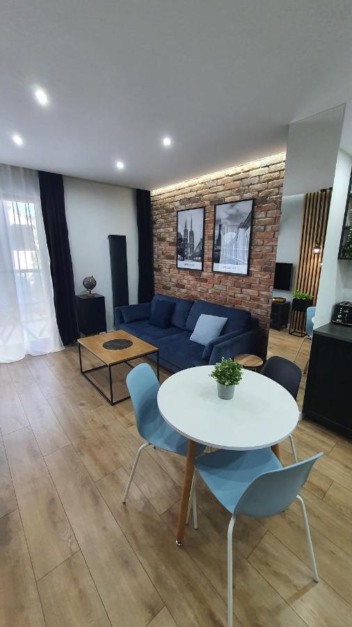 Apartament Midnight Blue Вроцлав Екстер'єр фото